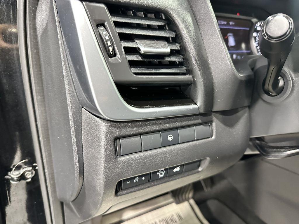 Nissan Rogue SV AWD 2025