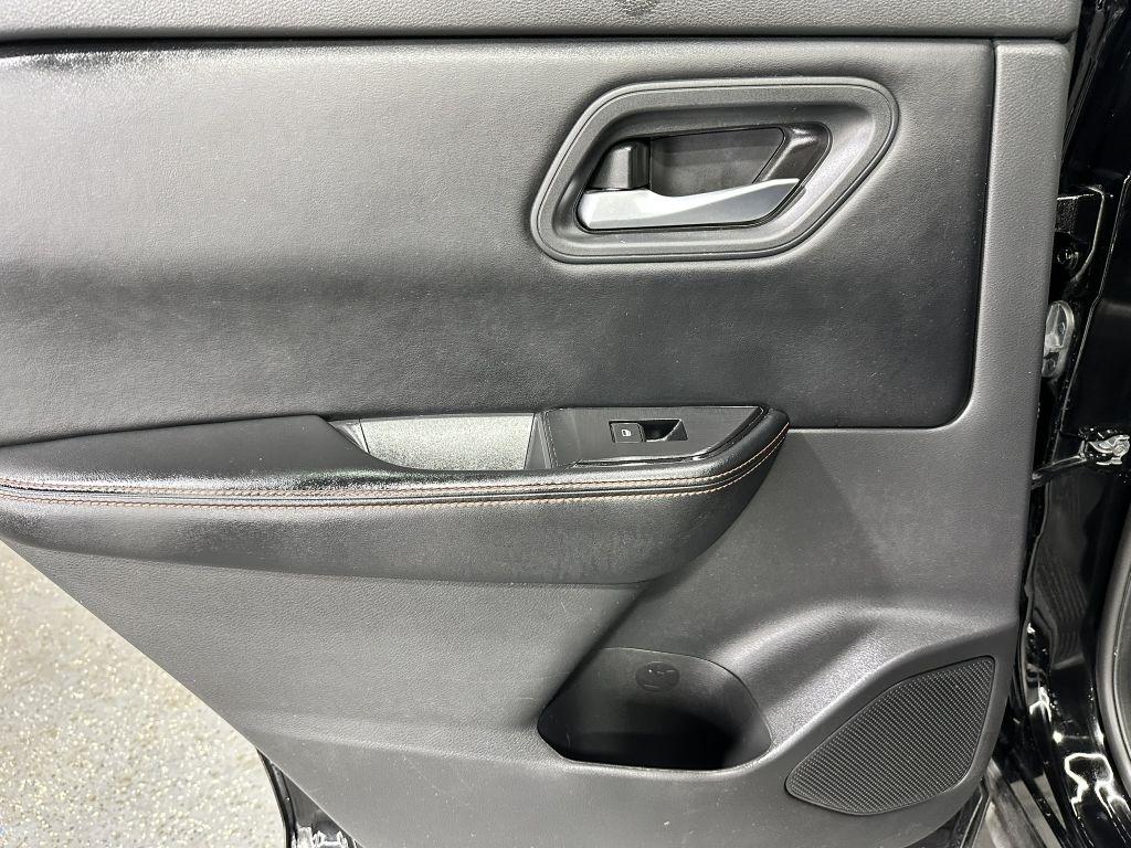 Nissan Rogue SV AWD 2025