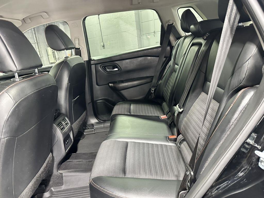 Nissan Rogue SV AWD 2025