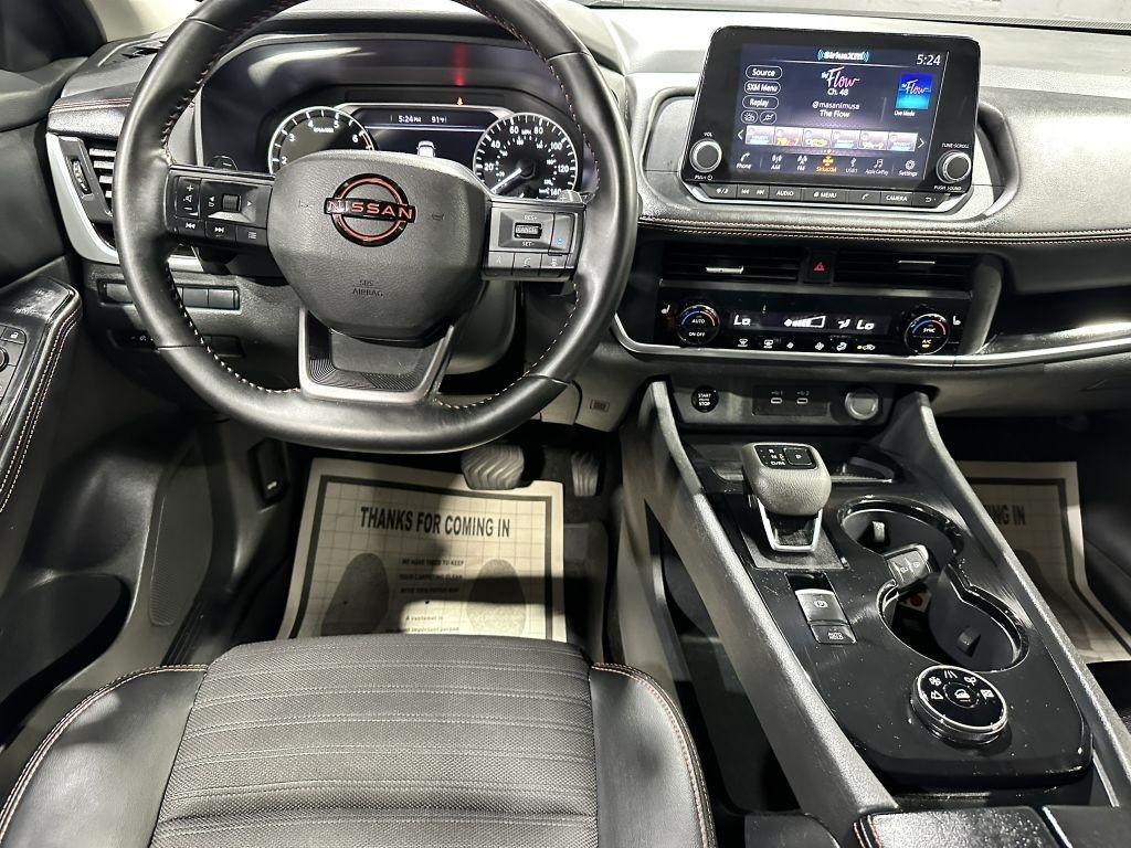 Nissan Rogue SV AWD 2025