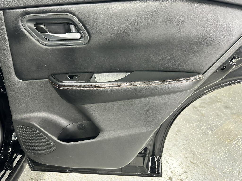 Nissan Rogue SV AWD 2025