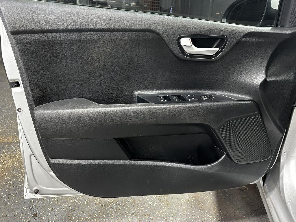 Kia Rio LX 2020