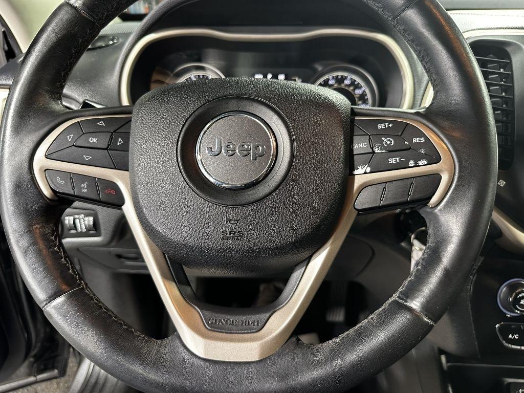 Jeep Cherokee Latitude FWD 2015