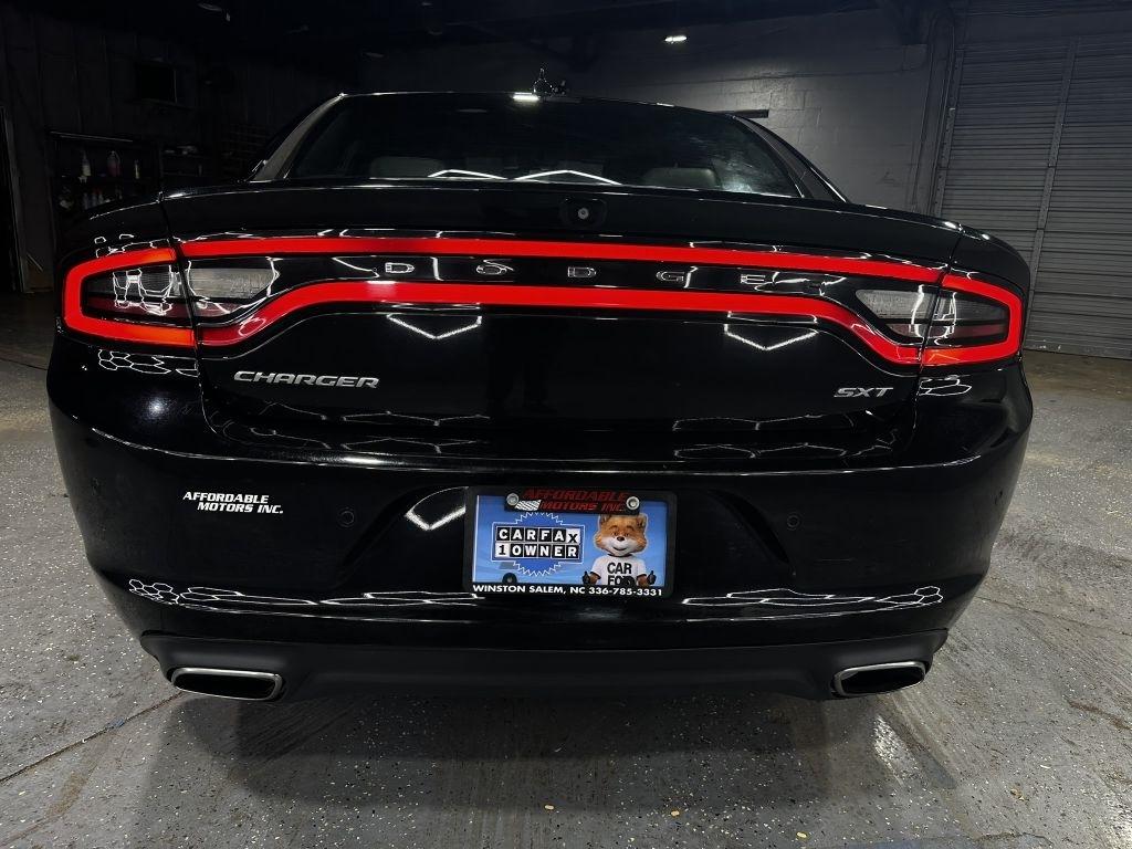 Dodge Charger SXT 2015