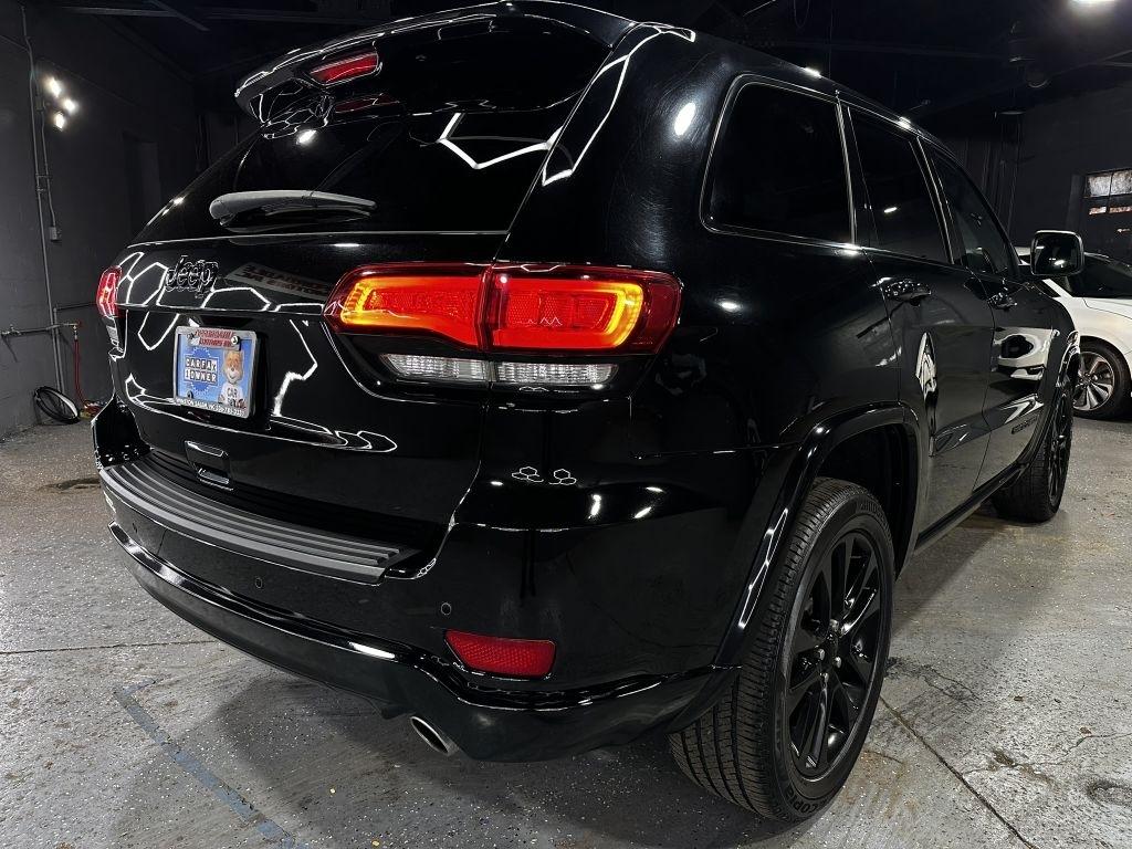 Jeep Grand Cherokee Laredo 4WD 2018