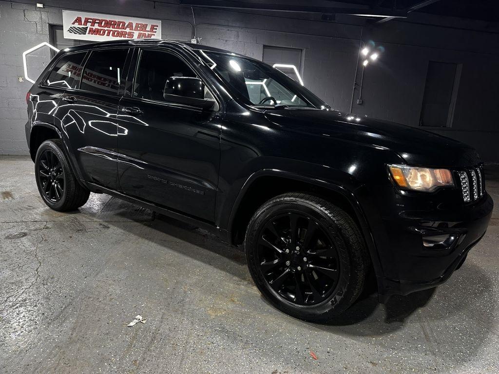 Jeep Grand Cherokee Laredo 4WD 2018