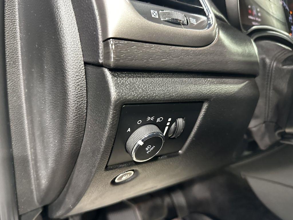 Jeep Grand Cherokee Laredo 4WD 2018