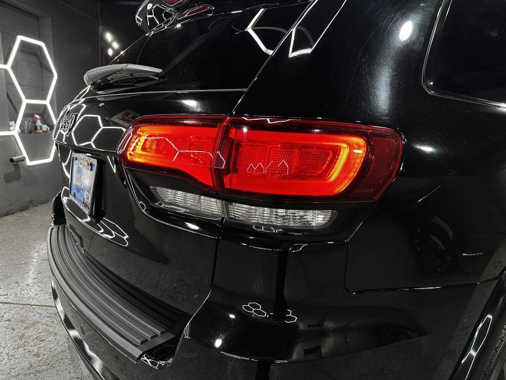 Jeep Grand Cherokee Laredo 4WD 2018