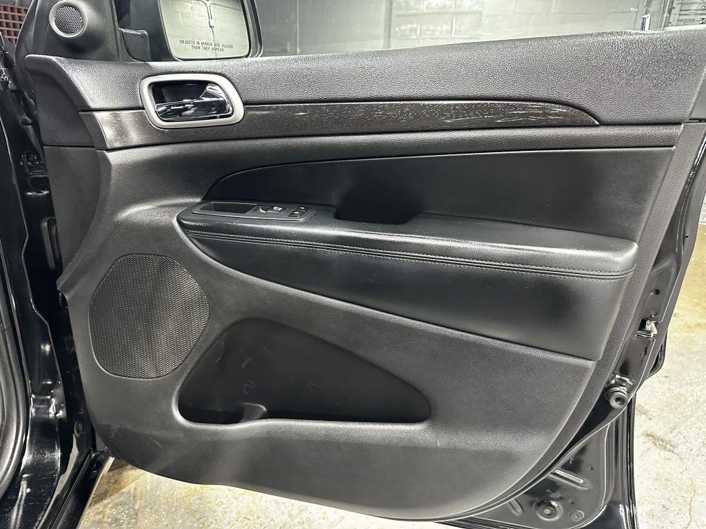 Jeep Grand Cherokee Laredo 4WD 2018