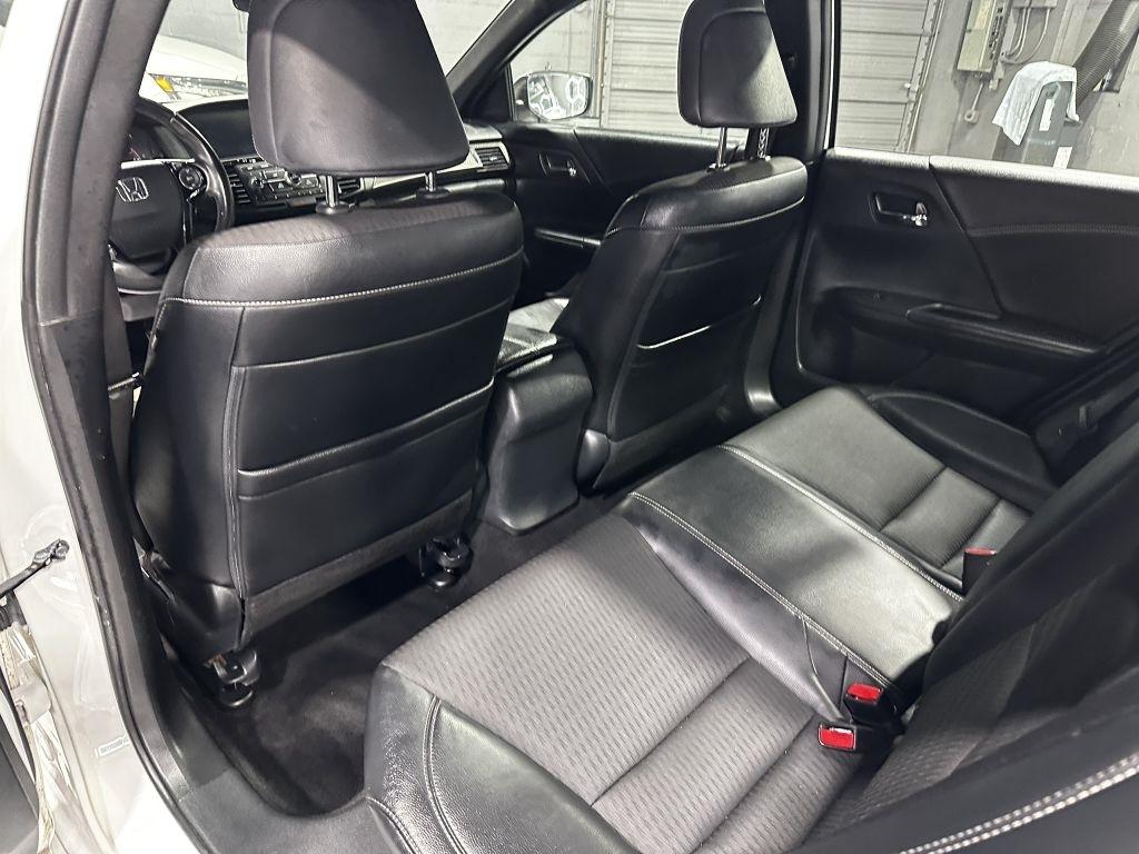 Honda Accord Sport Sedan CVT 2016