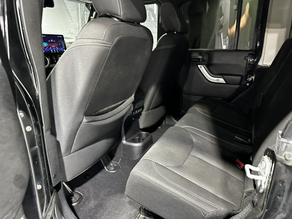 Jeep Wrangler Unlimited Rubicon 4WD 2014