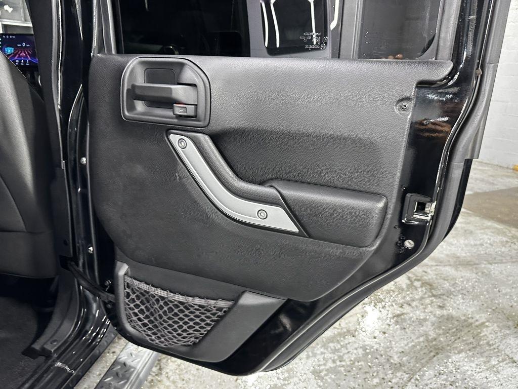 Jeep Wrangler Unlimited Rubicon 4WD 2014