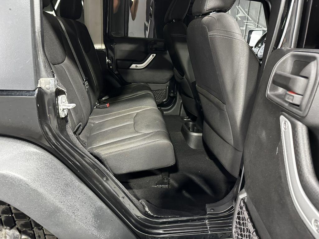 Jeep Wrangler Unlimited Rubicon 4WD 2014