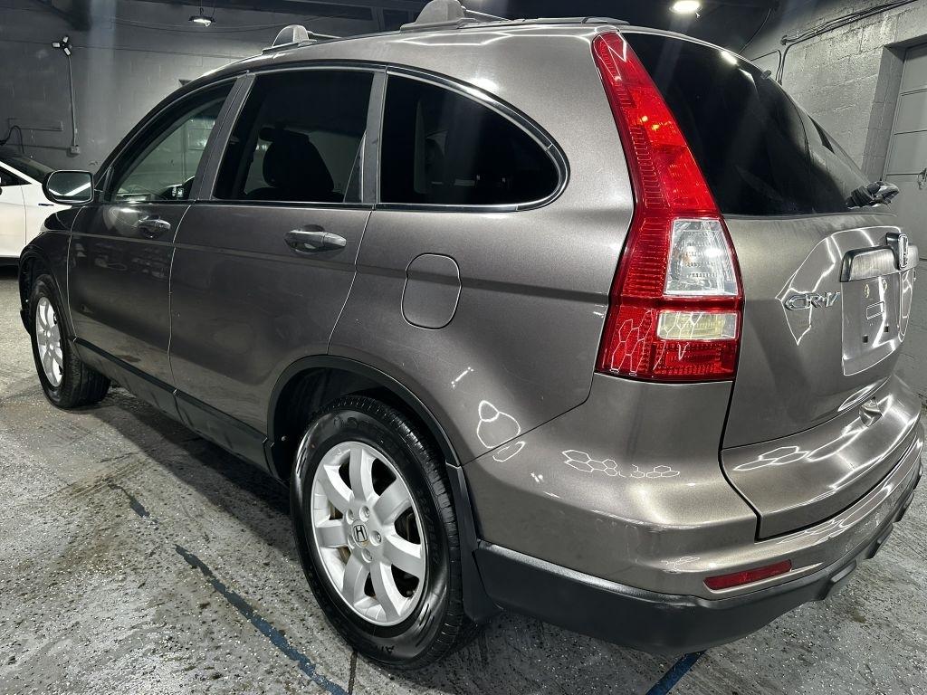 Honda CR-V SE 4WD 5-Speed AT 2011