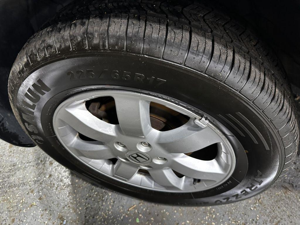 Honda CR-V SE 4WD 5-Speed AT 2011