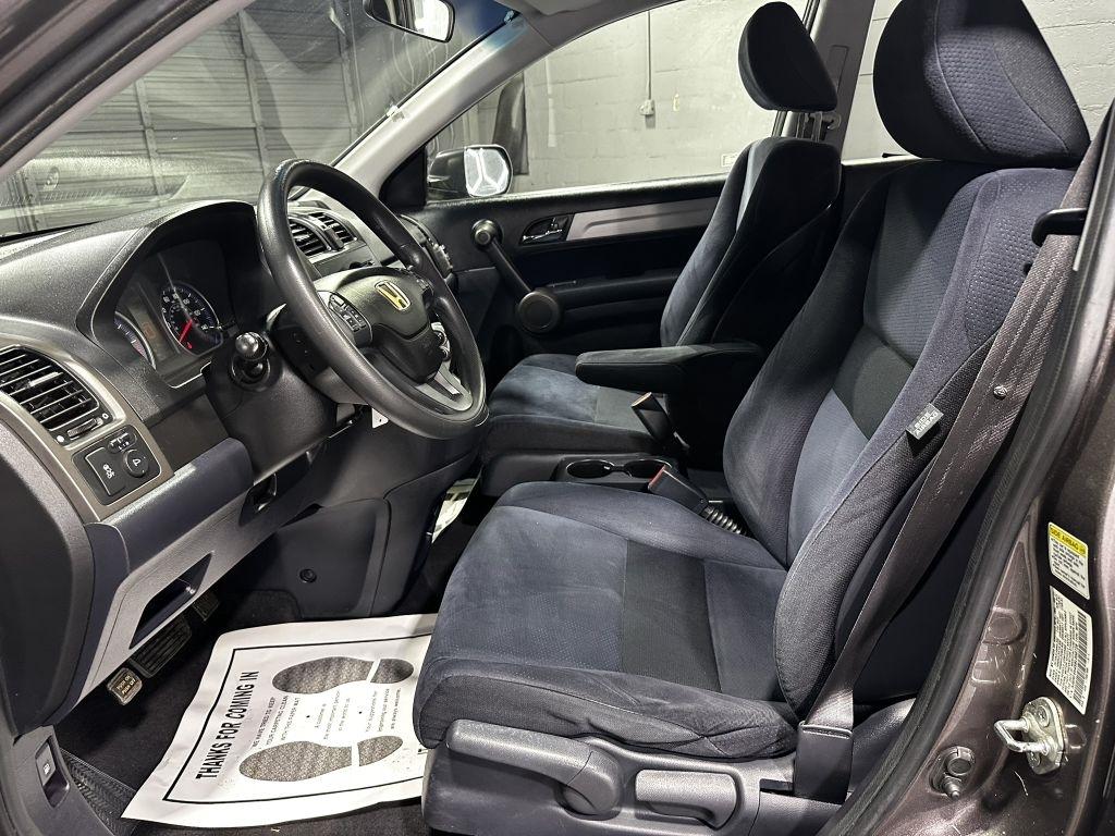 Honda CR-V SE 4WD 5-Speed AT 2011