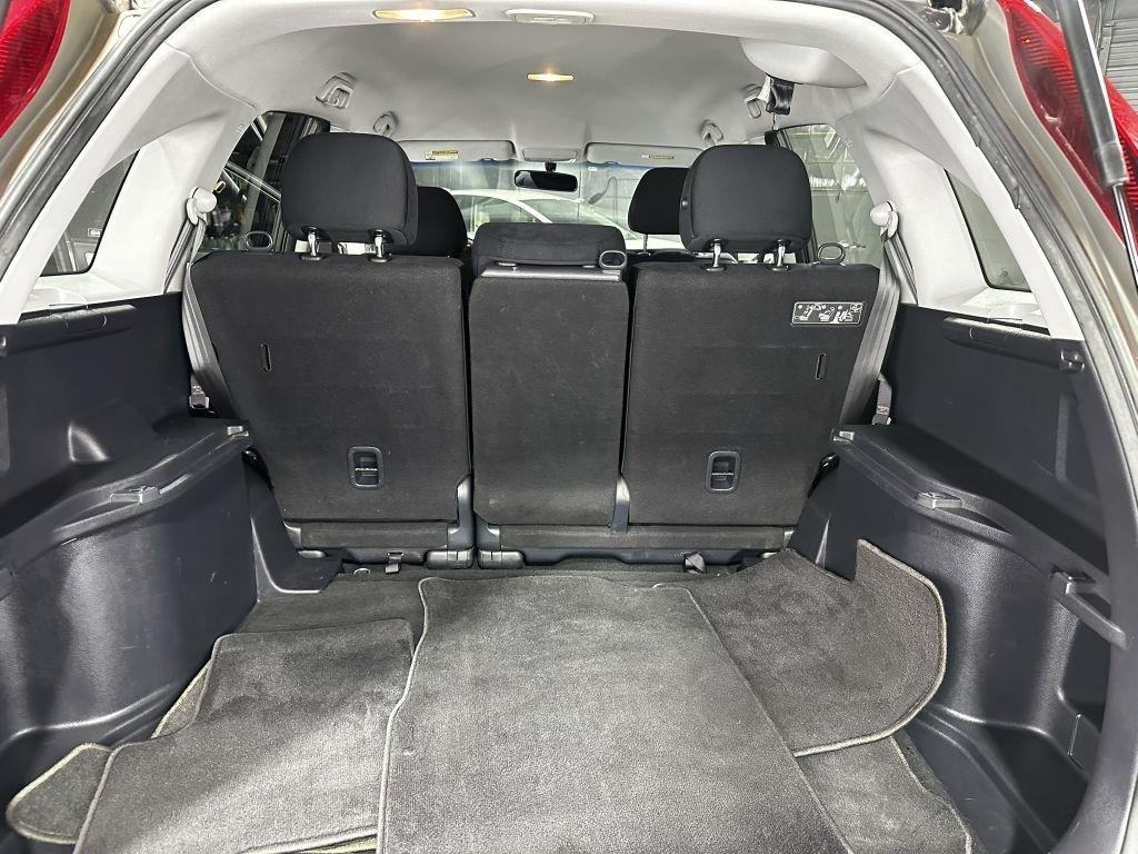 Honda CR-V SE 4WD 5-Speed AT 2011