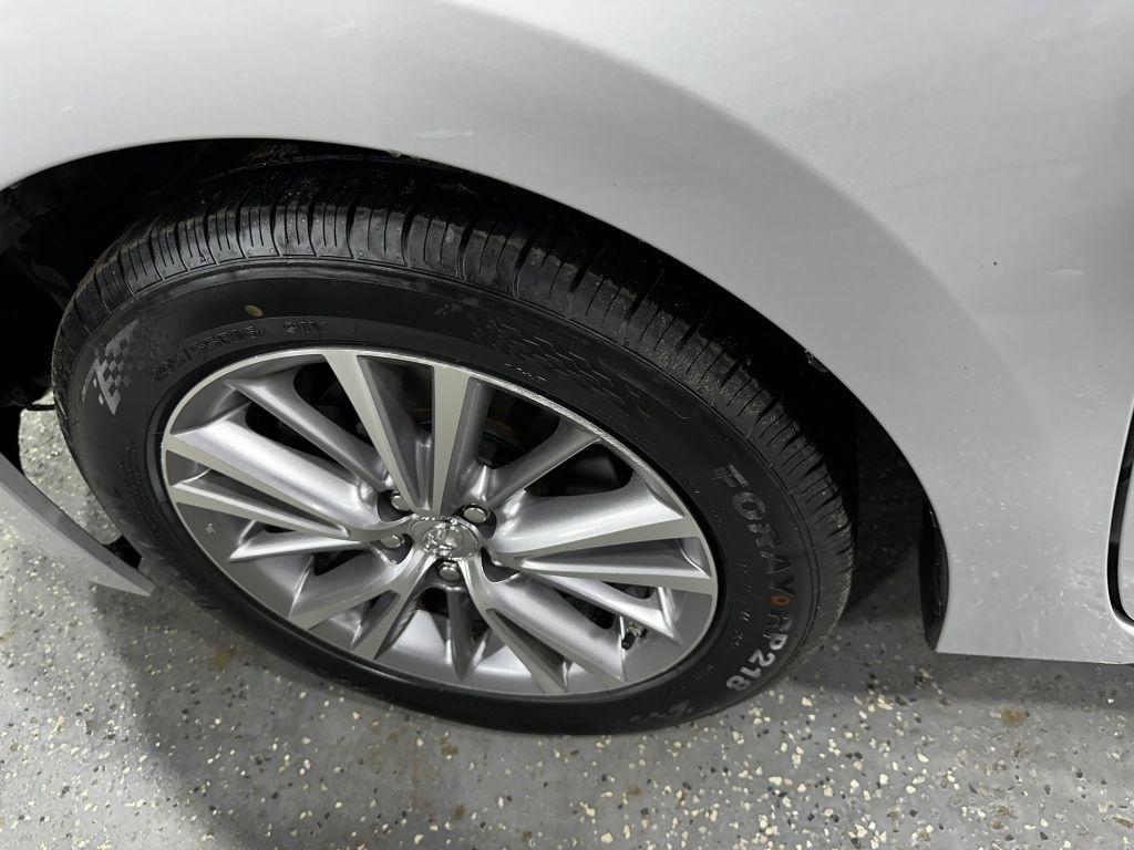 Toyota Corolla LE CVT 2016