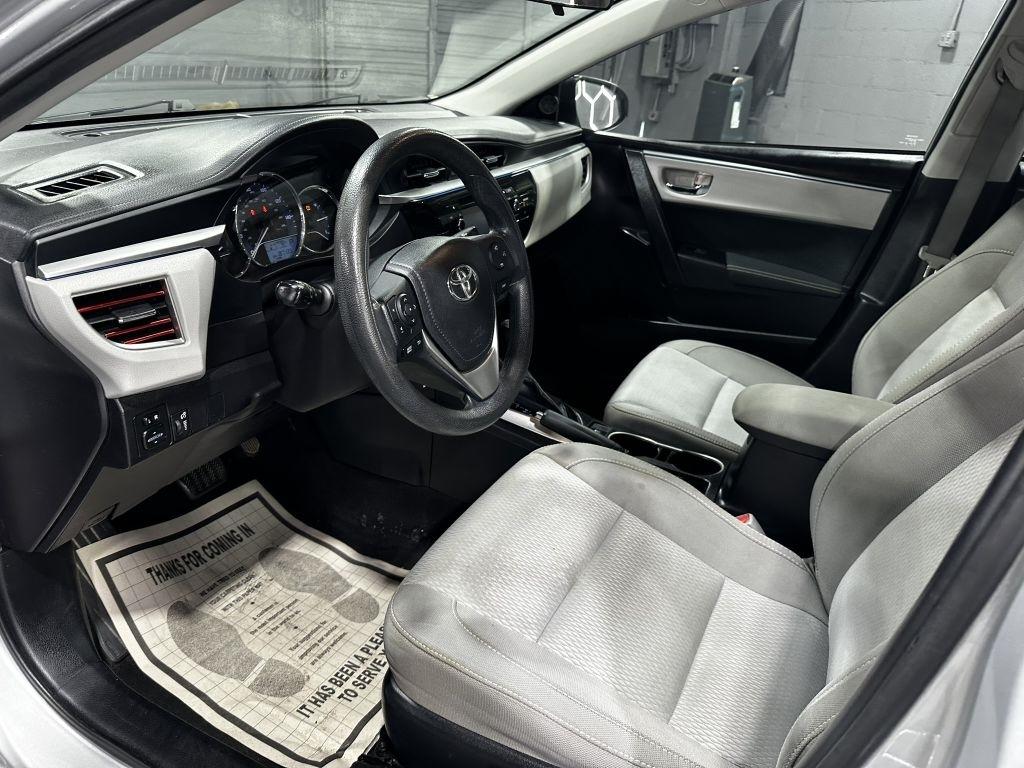 Toyota Corolla LE CVT 2016
