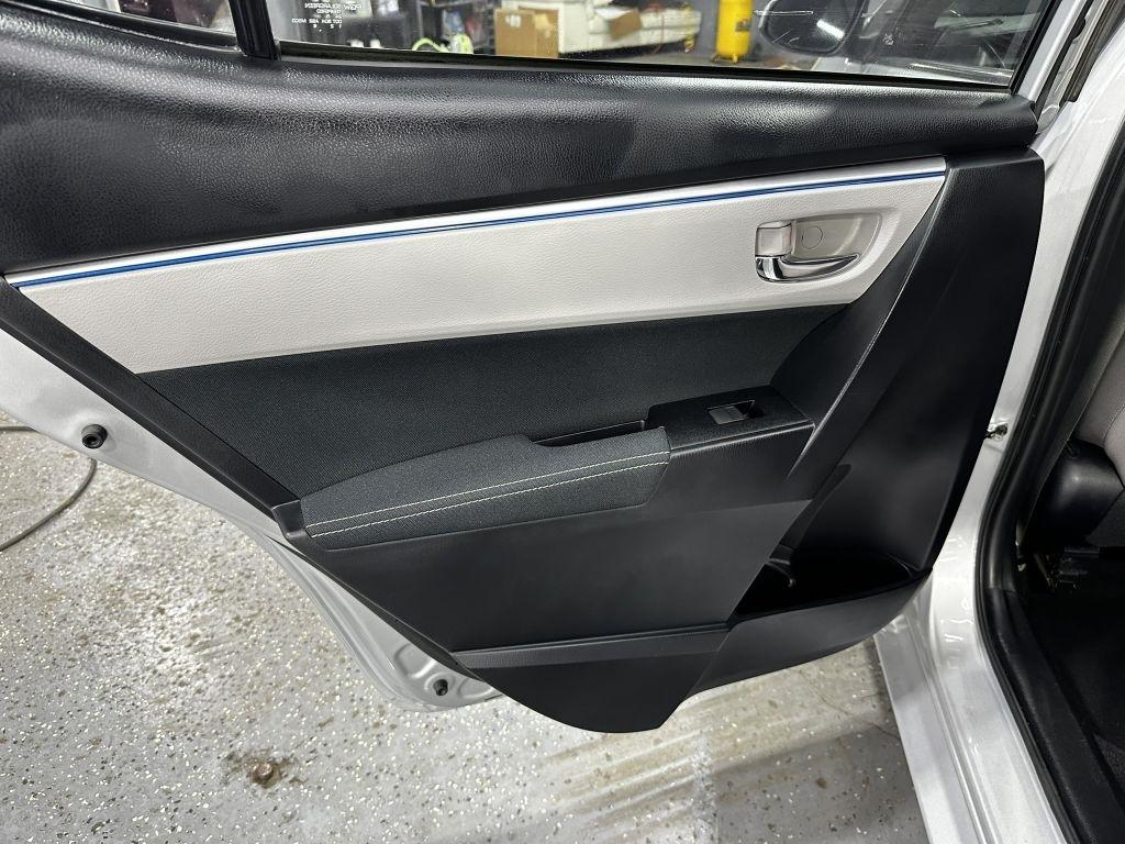 Toyota Corolla LE CVT 2016