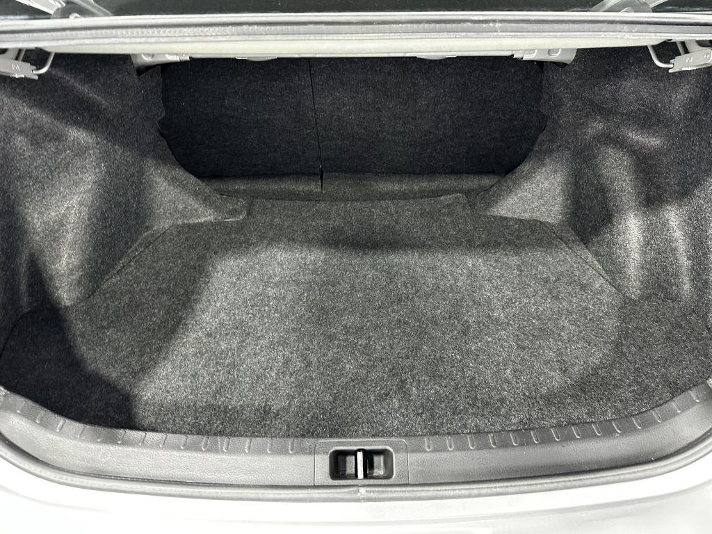 Toyota Corolla LE CVT 2016