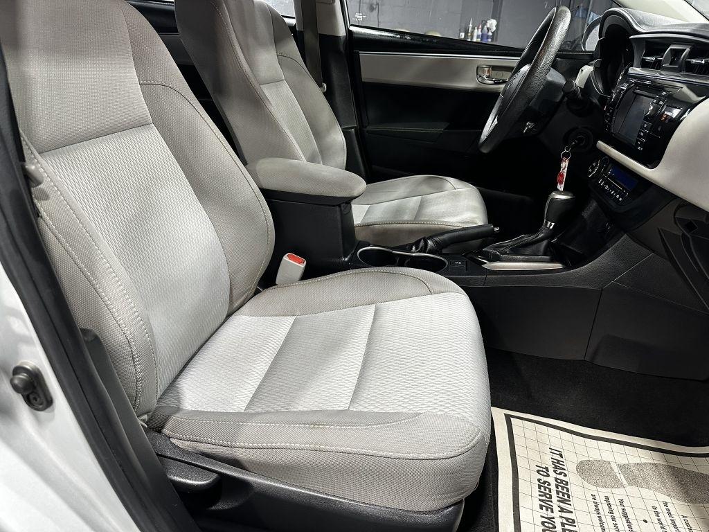 Toyota Corolla LE CVT 2016
