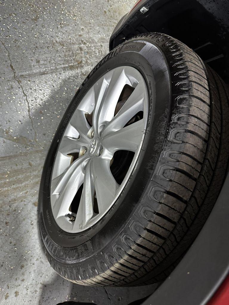 Toyota RAV4 Limited AWD 2014