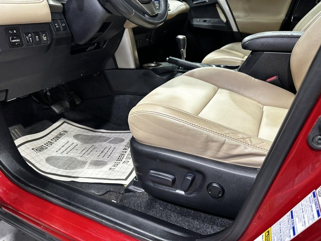 Toyota RAV4 Limited AWD 2014