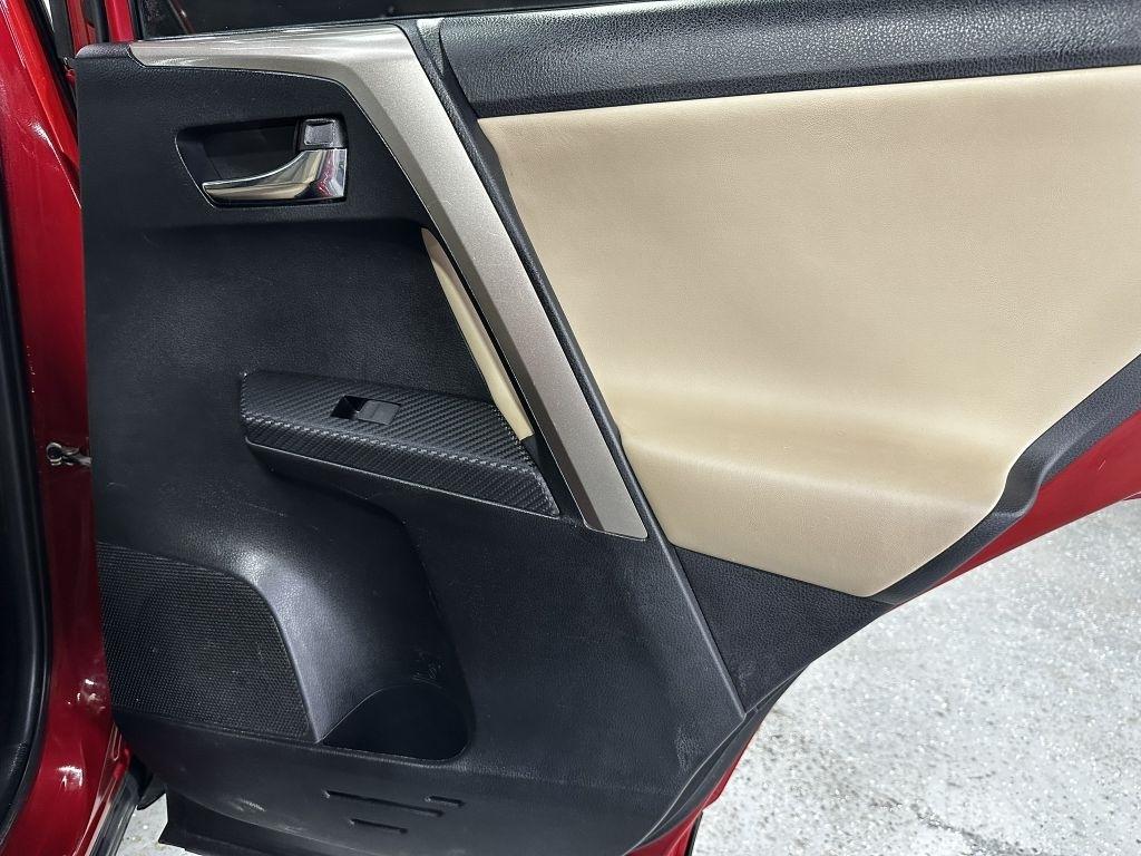 Toyota RAV4 Limited AWD 2014