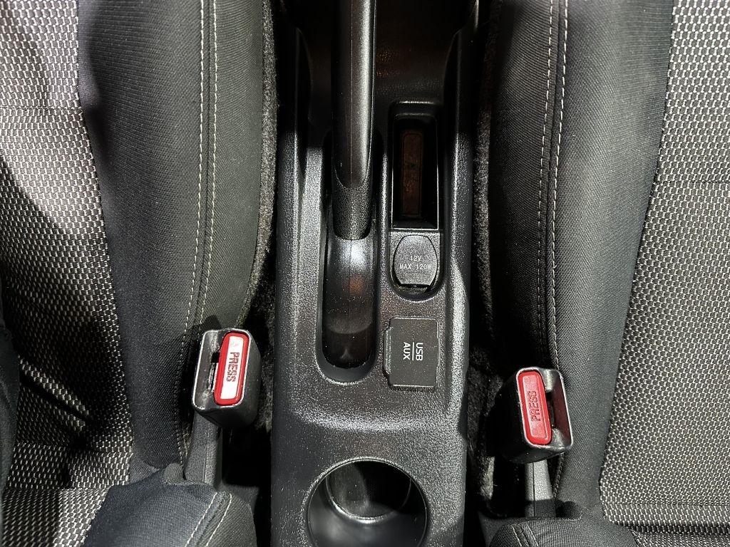 Nissan Versa 1.6 S 5M 2016