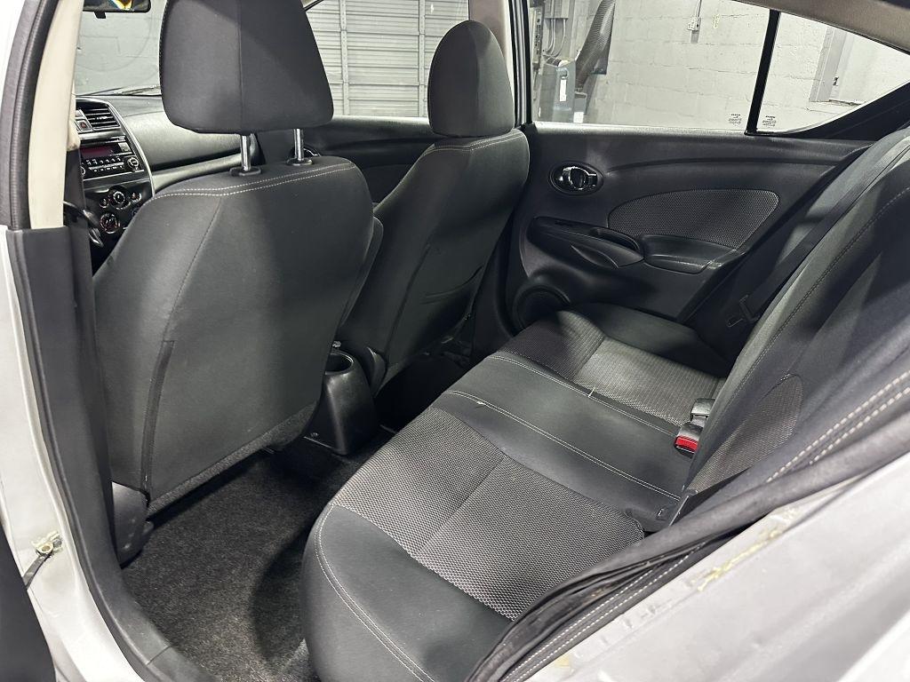 Nissan Versa 1.6 S 5M 2016