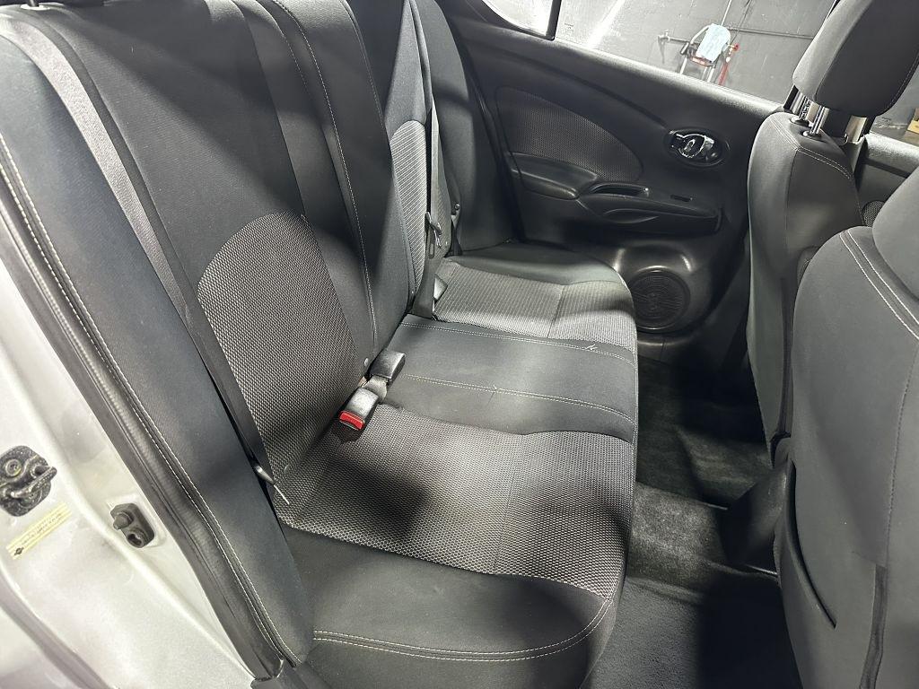 Nissan Versa 1.6 S 5M 2016