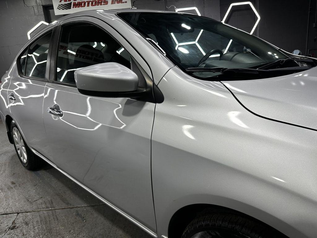 Nissan Versa 1.6 S 5M 2016