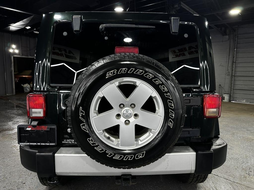 Jeep Wrangler Unlimited Sahara 4WD 2012
