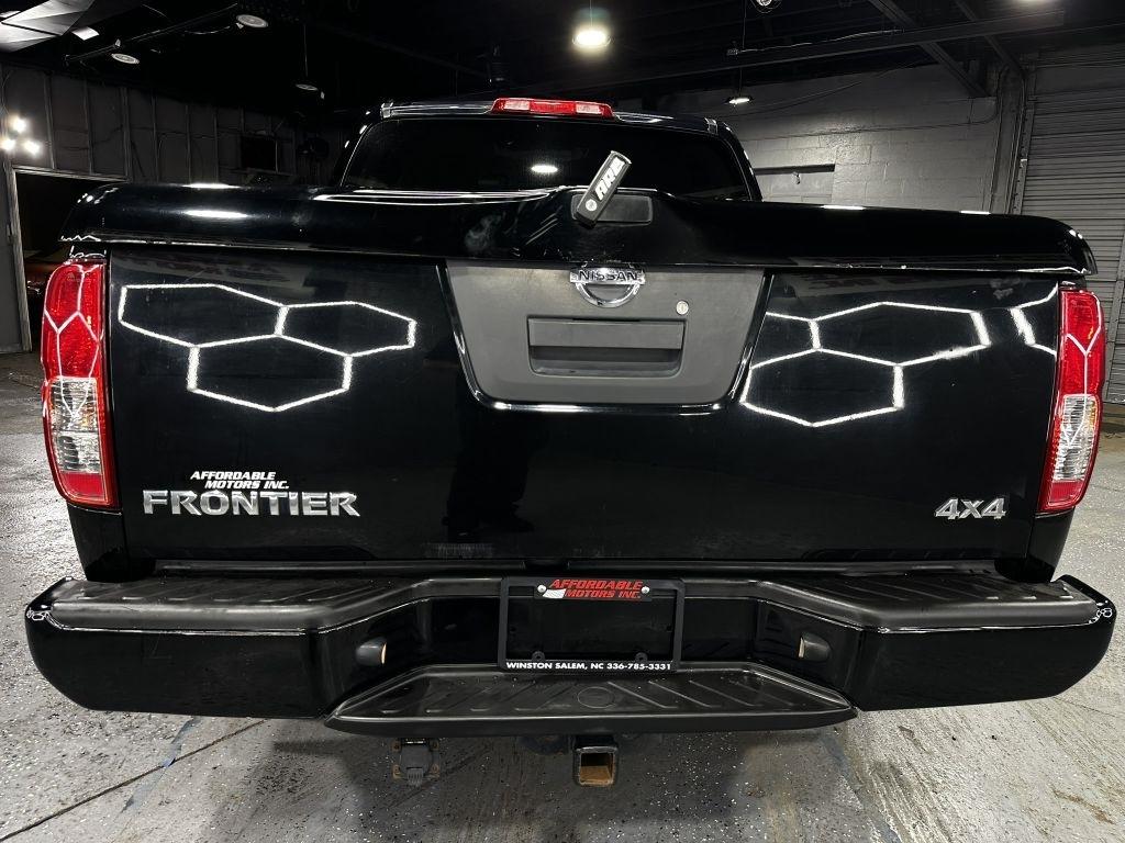 Nissan Frontier S Crew Cab 4WD 2012