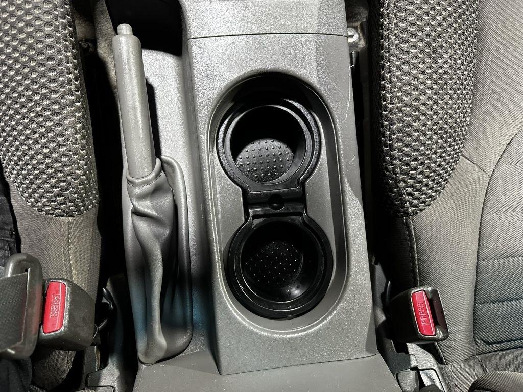 Nissan Frontier S Crew Cab 4WD 2012