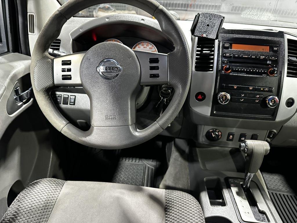 Nissan Frontier S Crew Cab 4WD 2012