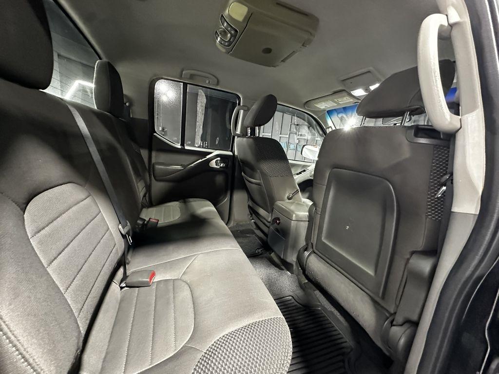 Nissan Frontier S Crew Cab 4WD 2012