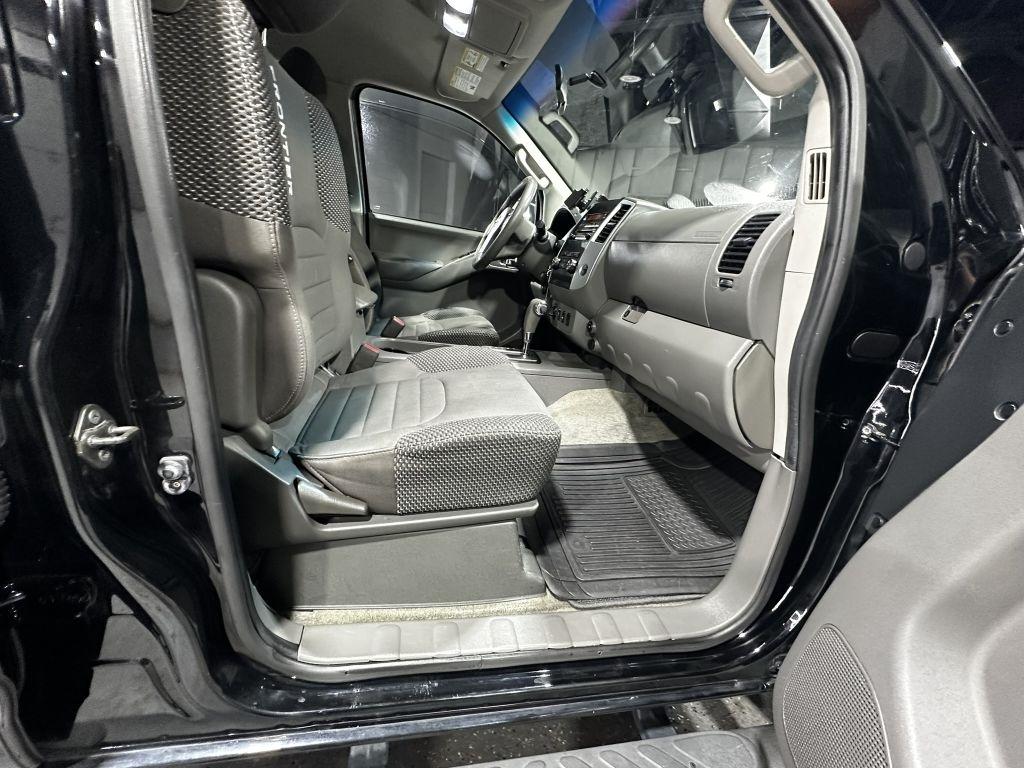 Nissan Frontier S Crew Cab 4WD 2012