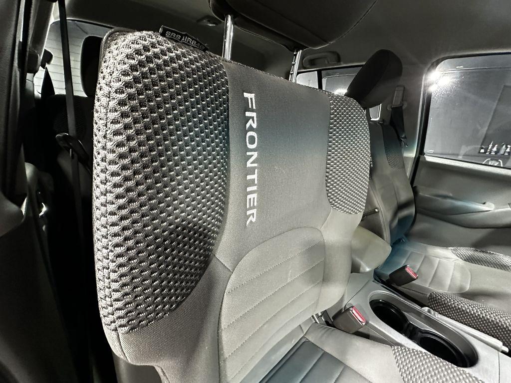 Nissan Frontier S Crew Cab 4WD 2012