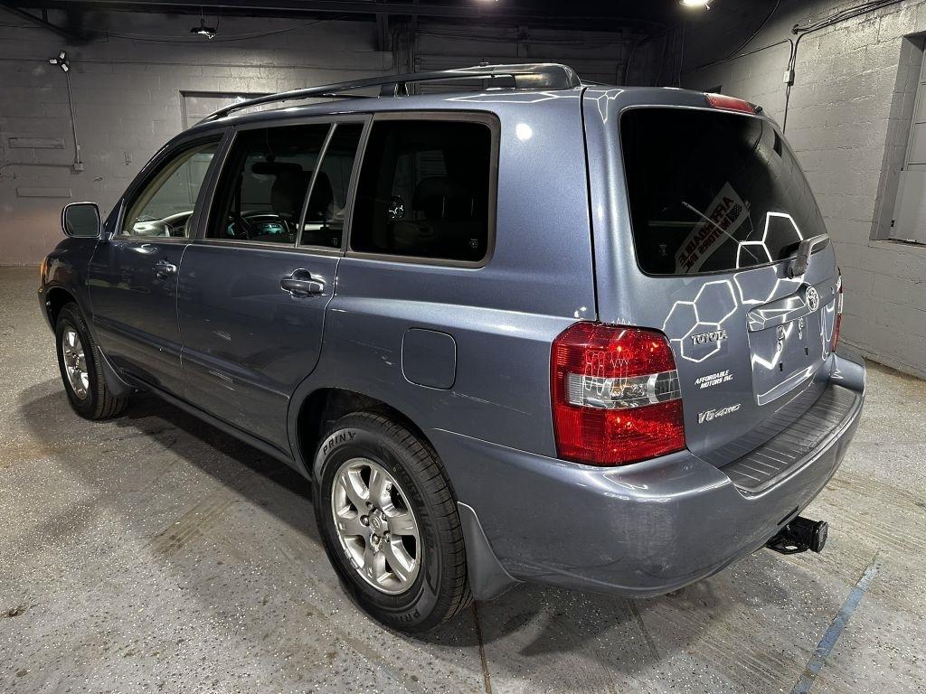 Toyota Highlander Limited V6 4WD 2006