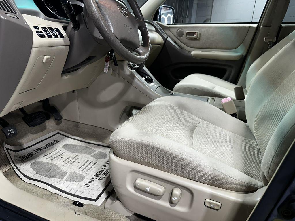 Toyota Highlander Limited V6 4WD 2006