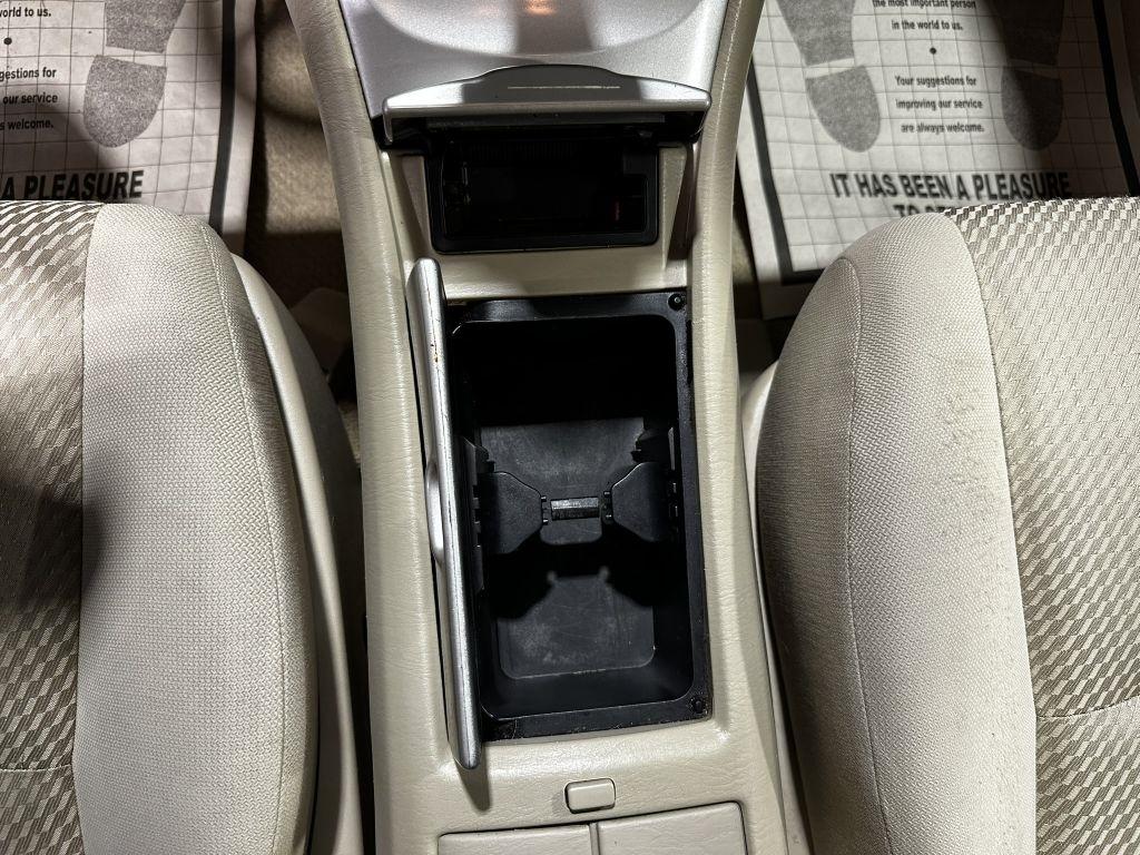 Toyota Highlander Limited V6 4WD 2006