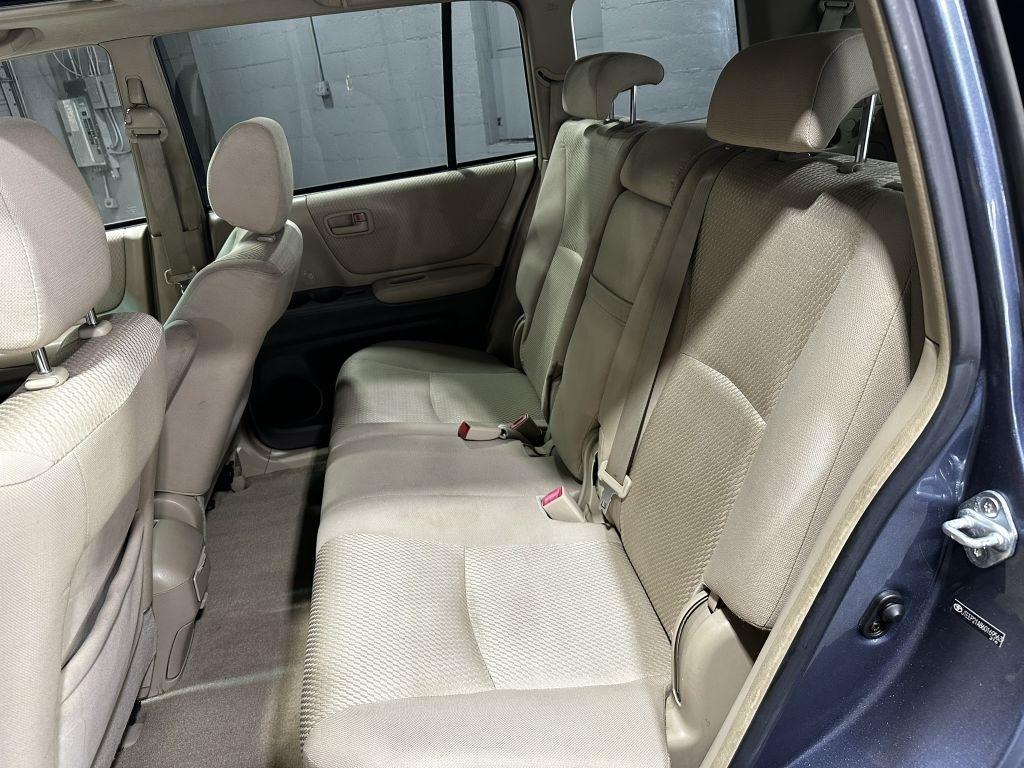 Toyota Highlander Limited V6 4WD 2006