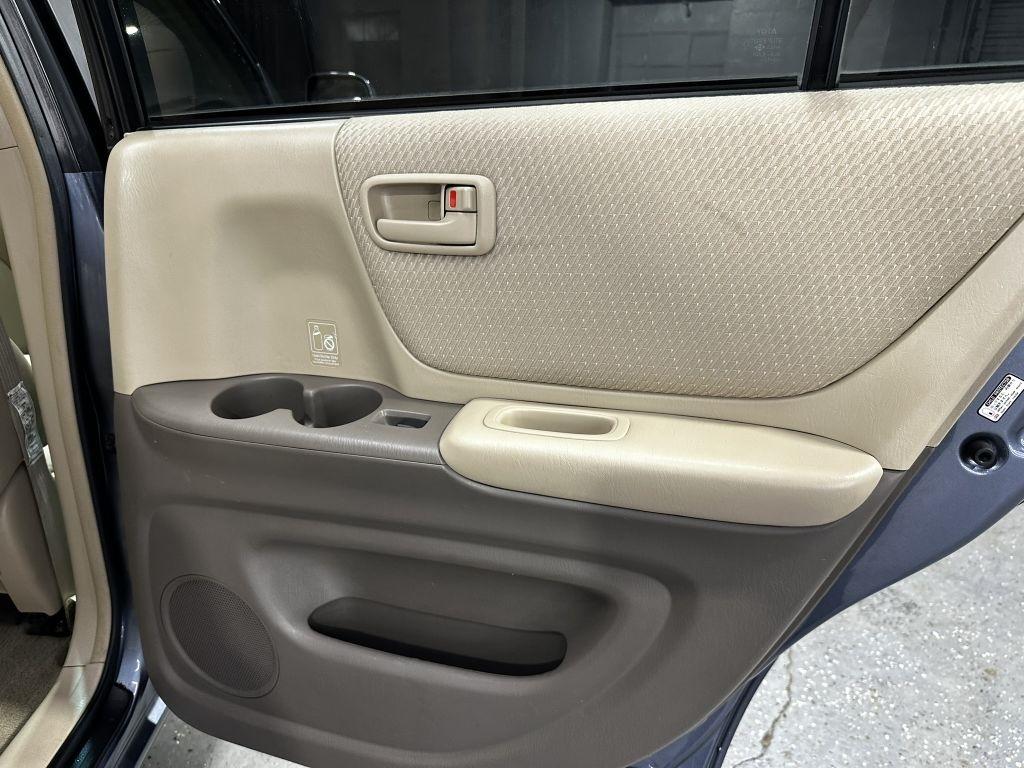 Toyota Highlander Limited V6 4WD 2006