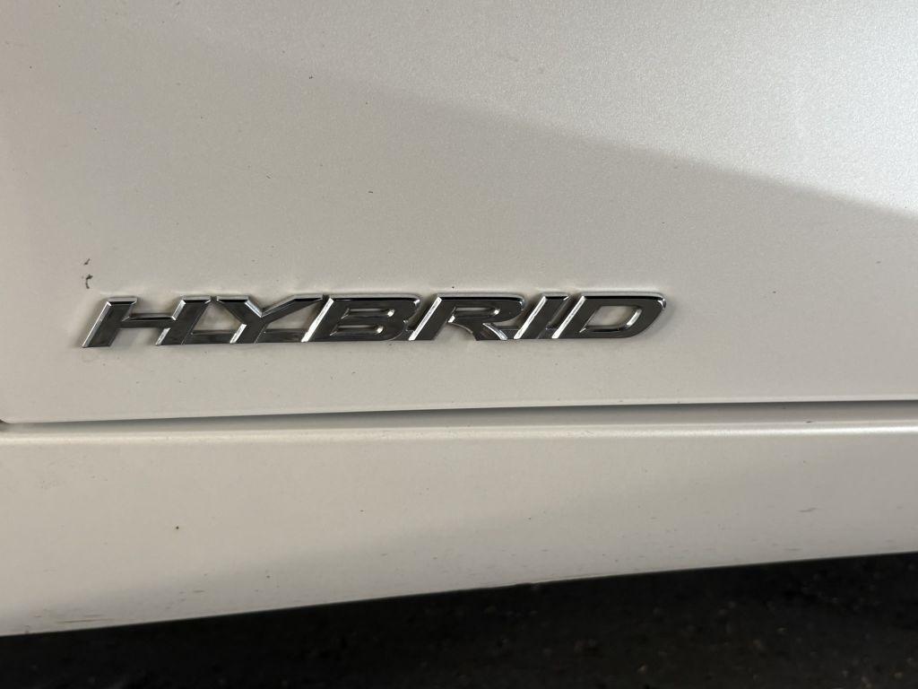 Lexus ES 300h Base 2019