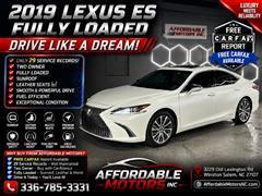 2019 Lexus ES 300h 