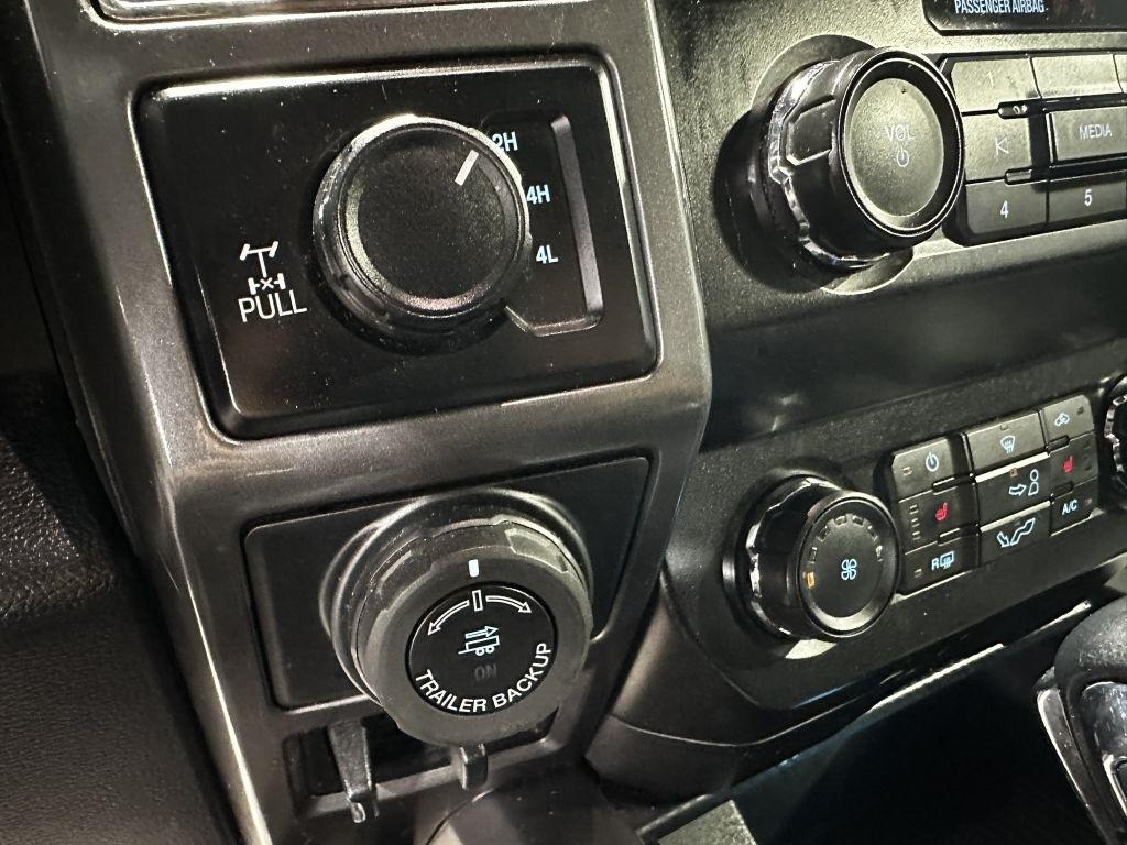Ford F-150 XL SuperCrew 5.5-ft. Bed 4WD 2019