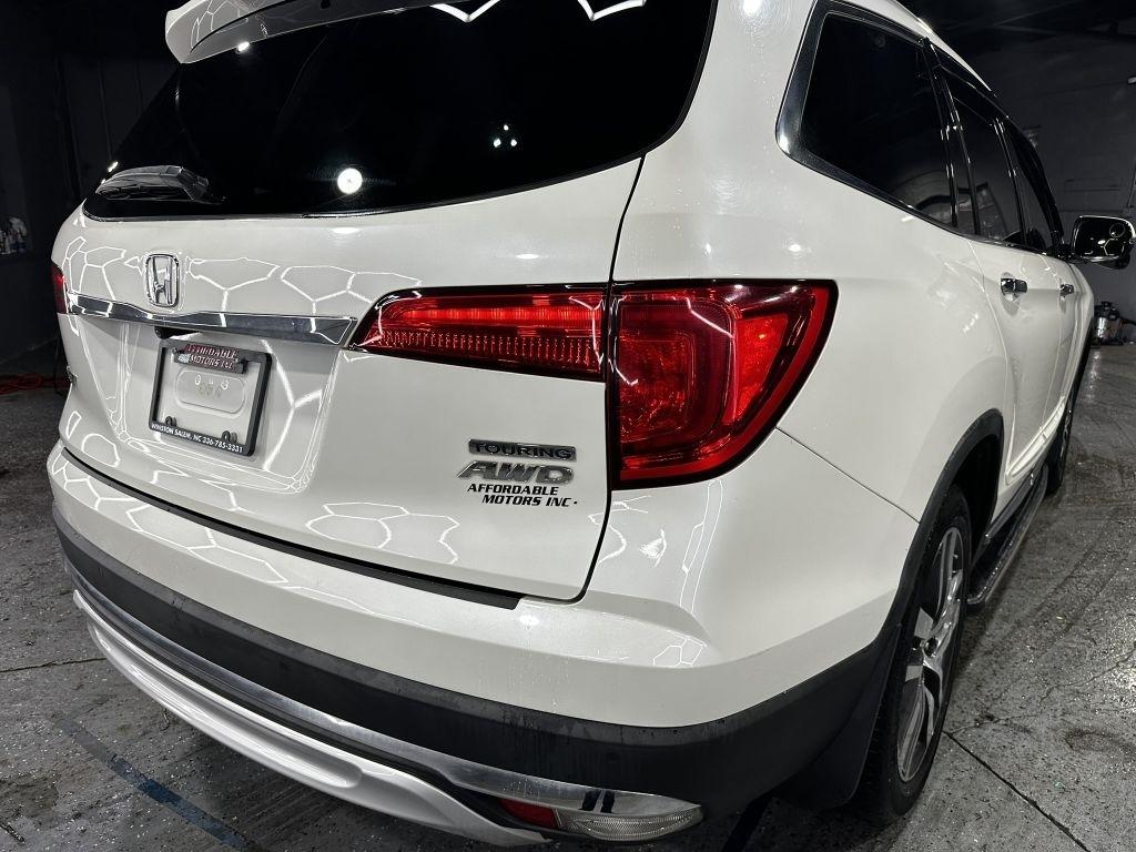 Honda Pilot Touring 4WD 2017