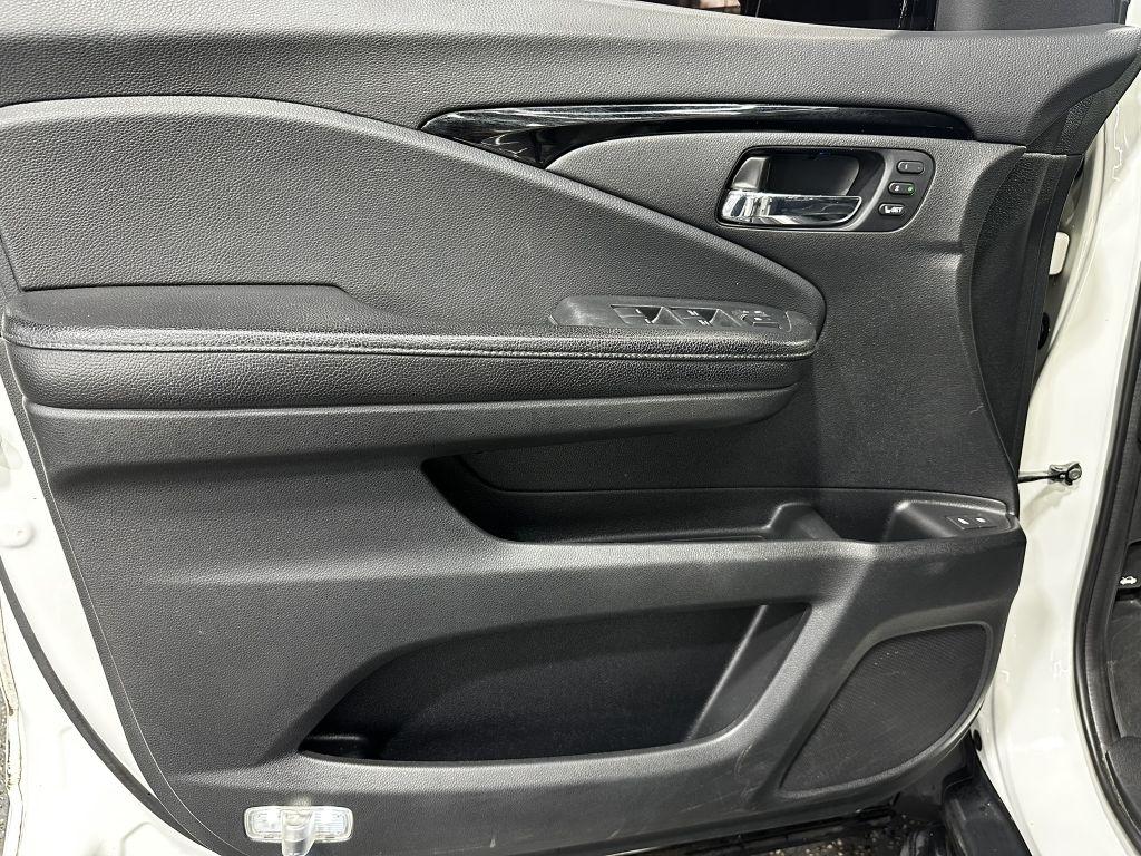 Honda Pilot Touring 4WD 2017